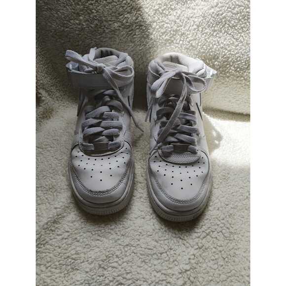Nike Other - White Nike Air Force One High Youth Sz 5 Preowned Very Clean